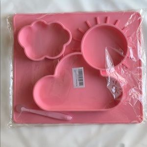 NWT Pink silicone baby food mat